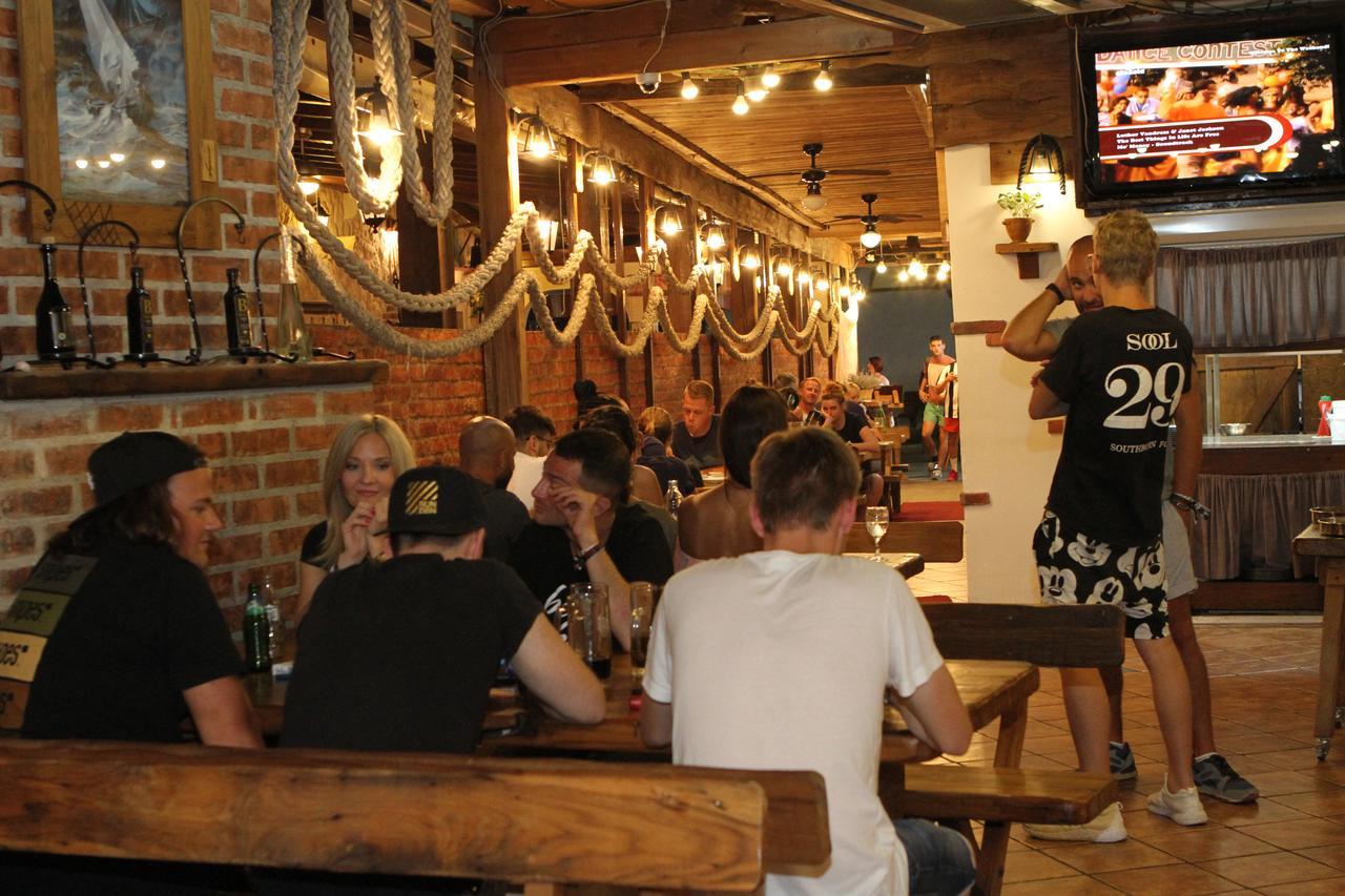 Hostel Timun (Adults Only) โนวาลยา ภายนอก รูปภาพ